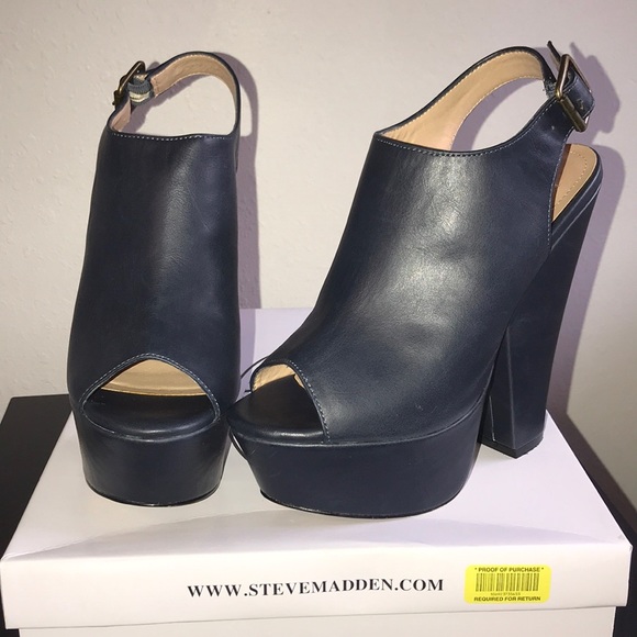 Steve Madden Shoes - Gently used Steve Madden platforms